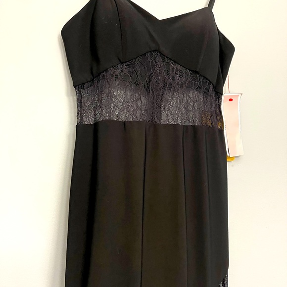 Gianni Bini Dresses & Skirts - Gianni Bini Black Lace Panel Maxi Dress